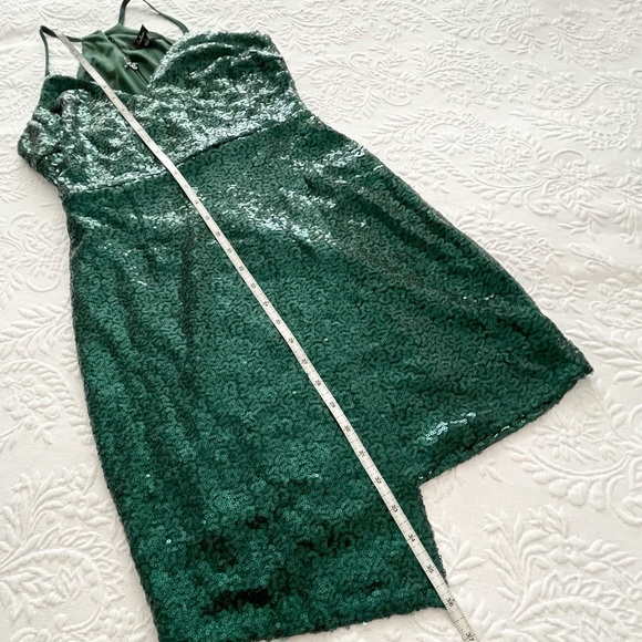 NWOT Lulus Hilaria Emerald Green Sequin Bodycon Mini Dress Small - Picture 8 of 8